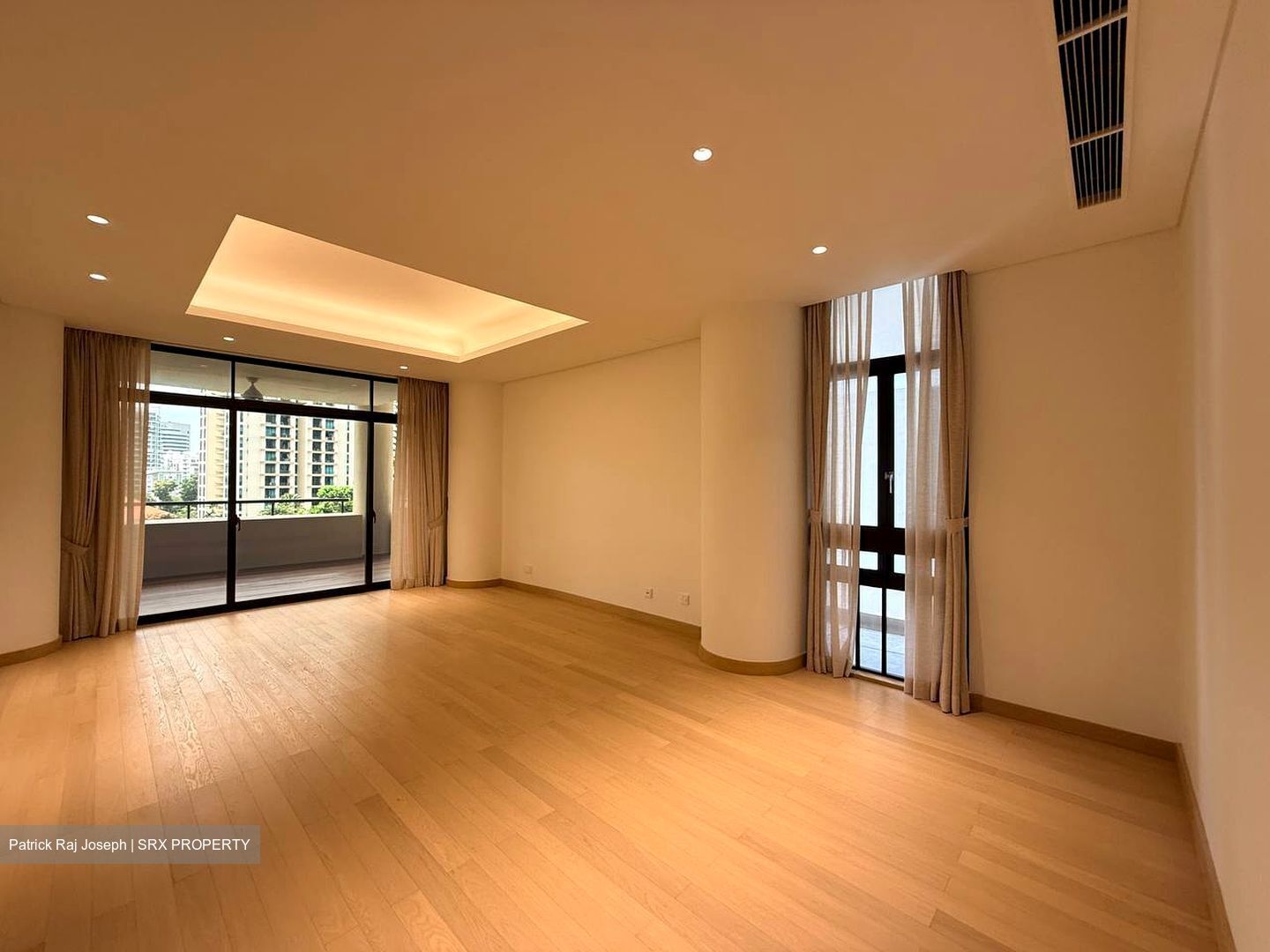The Colonnade (D10), Condominium #539337651